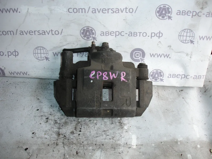 Суппорт Передний правый Mazda Premacy CP8W